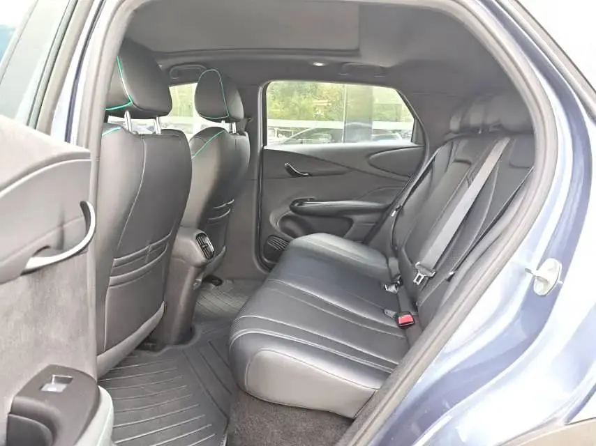BYD 2025 Dolphin Smart Driving 410km Fashion Automatic Gear 5