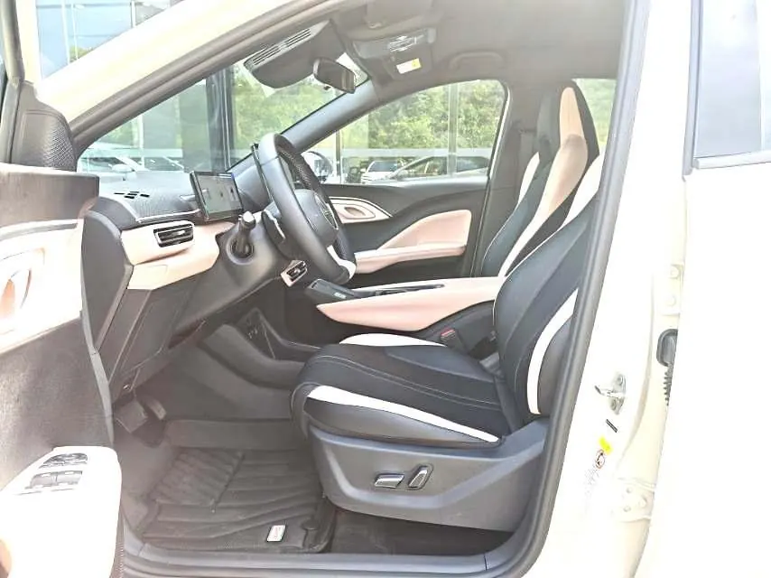 BYD 2025 Seagull Smart Driving Edition 405km Flying Edition Automatic Gear 5