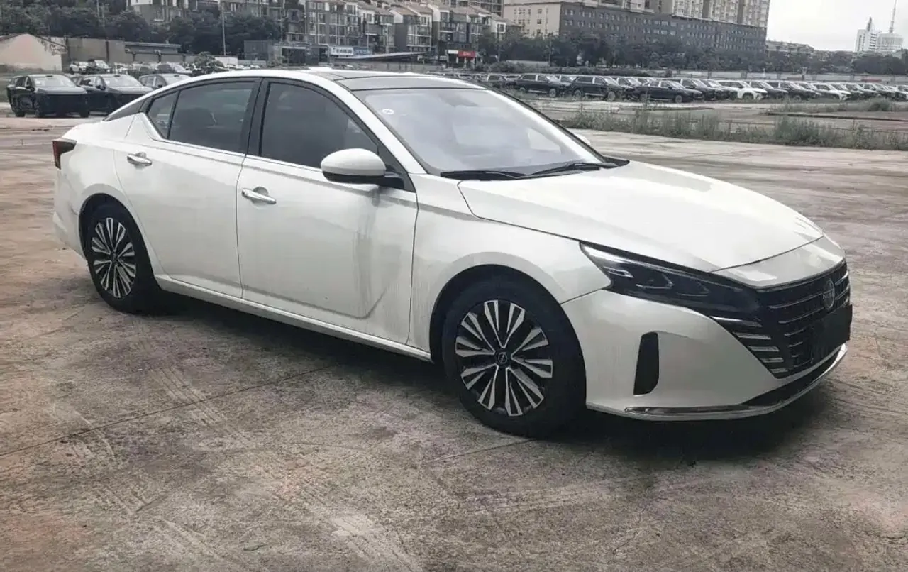 Nissan 2022 Teana 2.0 Stepless XL-TLS Pleasant Edition Automatic Gear 2