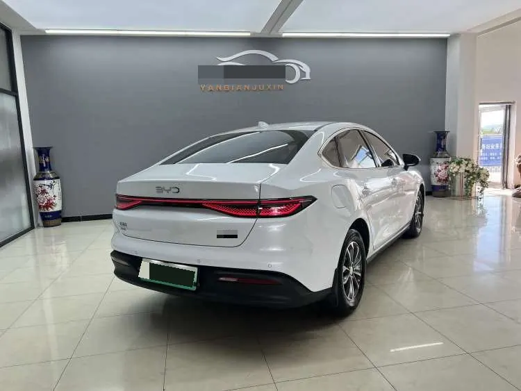 BYD 2025 seals 05 DM-i 1.5 stepless smart driving version 55KM luxury automatic gear 9