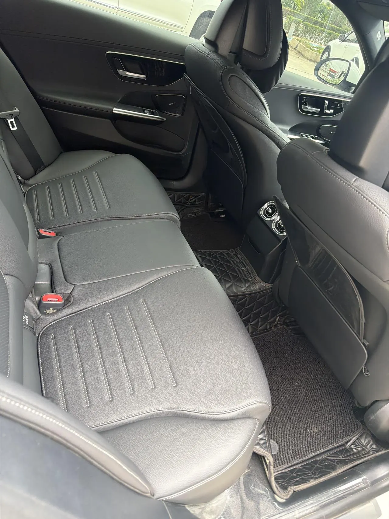 Mercedes Benz Class C 2024 C 260 L 48V 1.5T Sports Edition (Modified 3) Automatic Gear 5