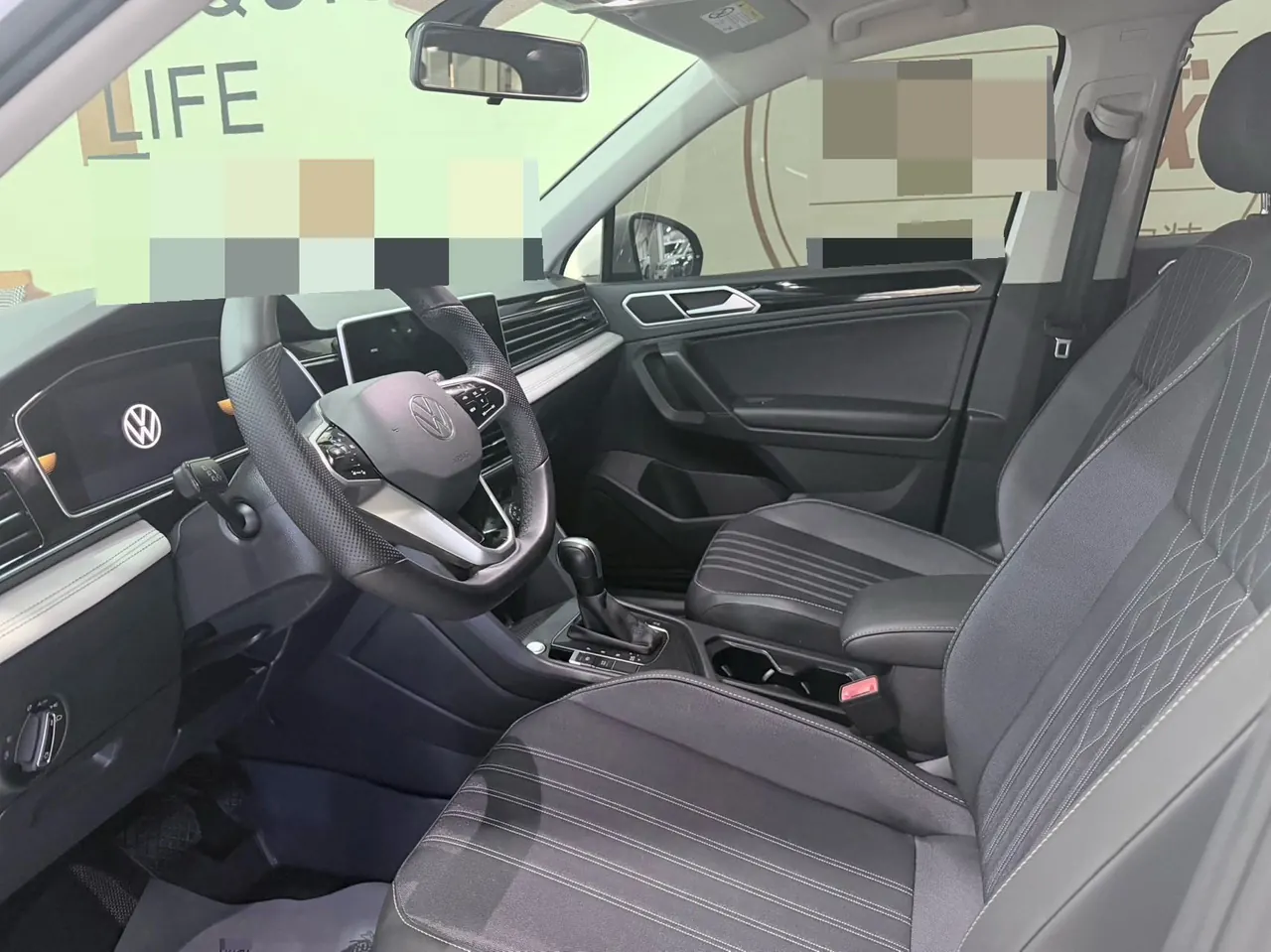 Volkswagen 2022 Tiguan L 2.0TSI 330TSI Two-Drive Comfortable Edition Automatic Gear 4
