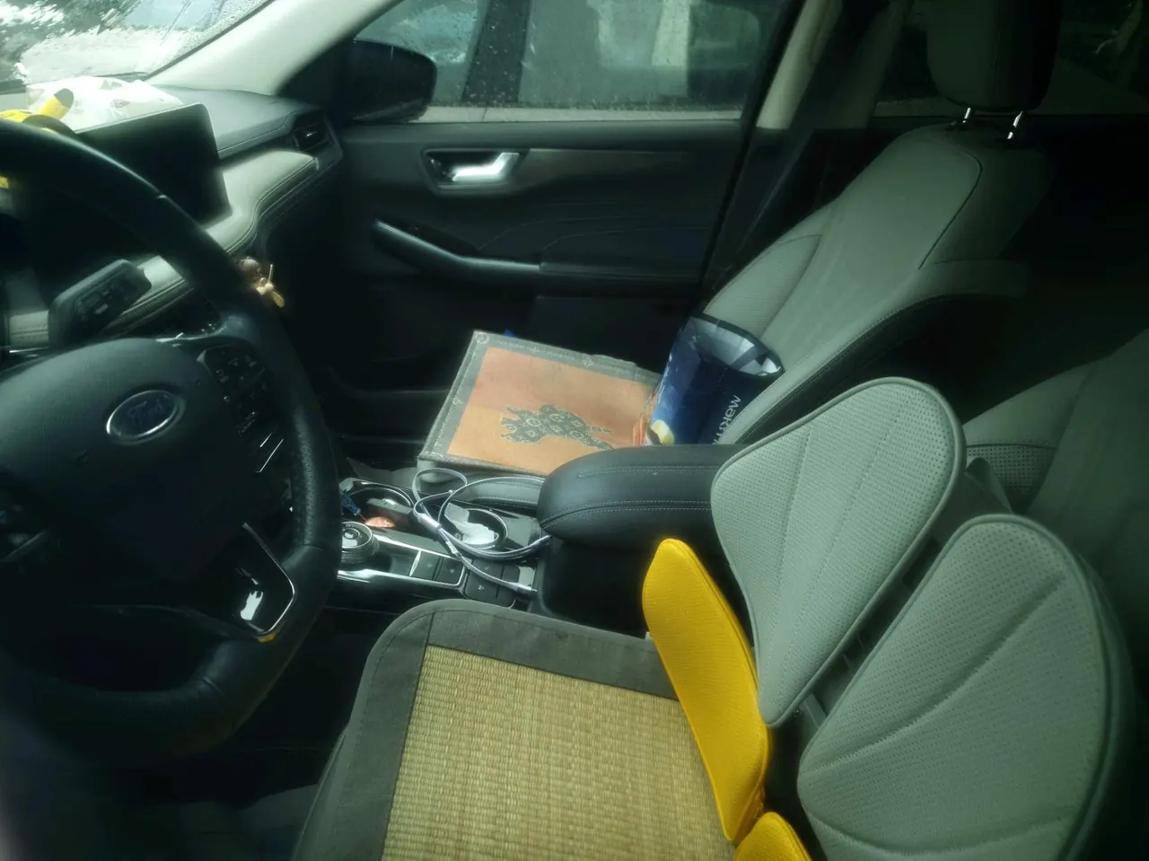Ford 2020 sharp 2.0T four-wheel drive jiaxiang automatic gear 10