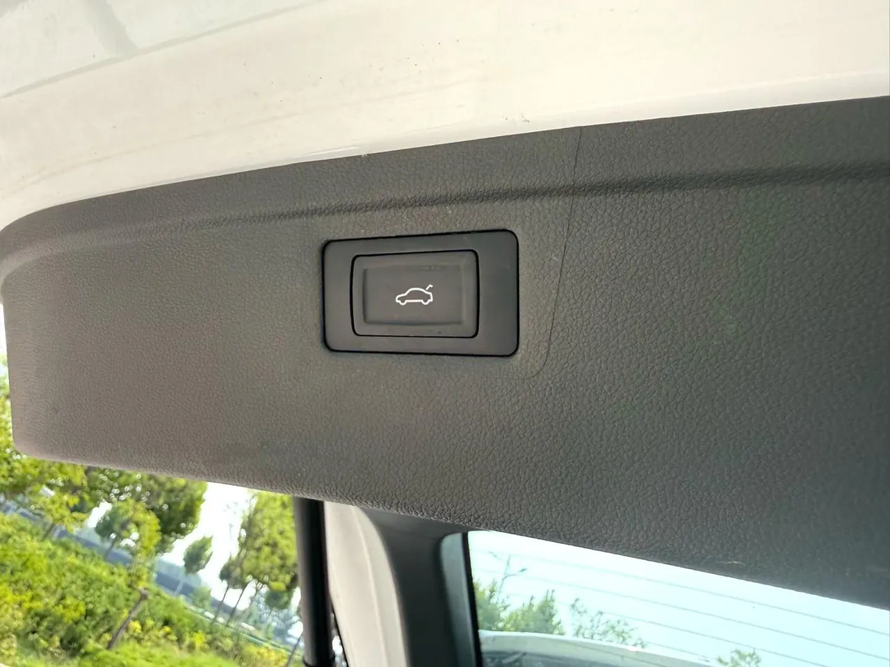 Jetour 2024 Great Sage 1.6T King PRO Automatic Gear 11