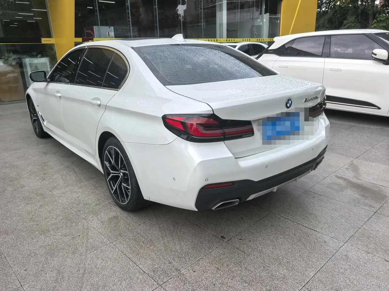 BMW 5 Series 2022 530Li 2.0T Leading M Sports Suit (Change 2) Automatic Gear 3