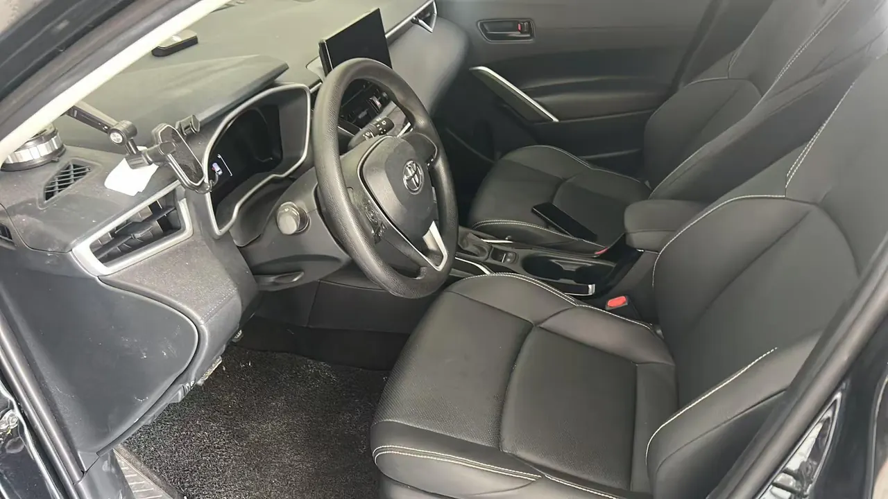 Toyota 2025 Front Landa 2.0 Stepless Elite plus Edition Automatic Gear 2