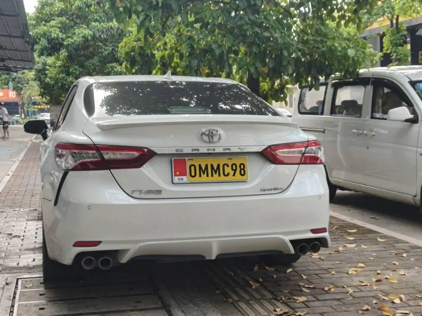 Toyota 2022 Camry 2.0S Stepless Knight Edition Automatic Gear 3