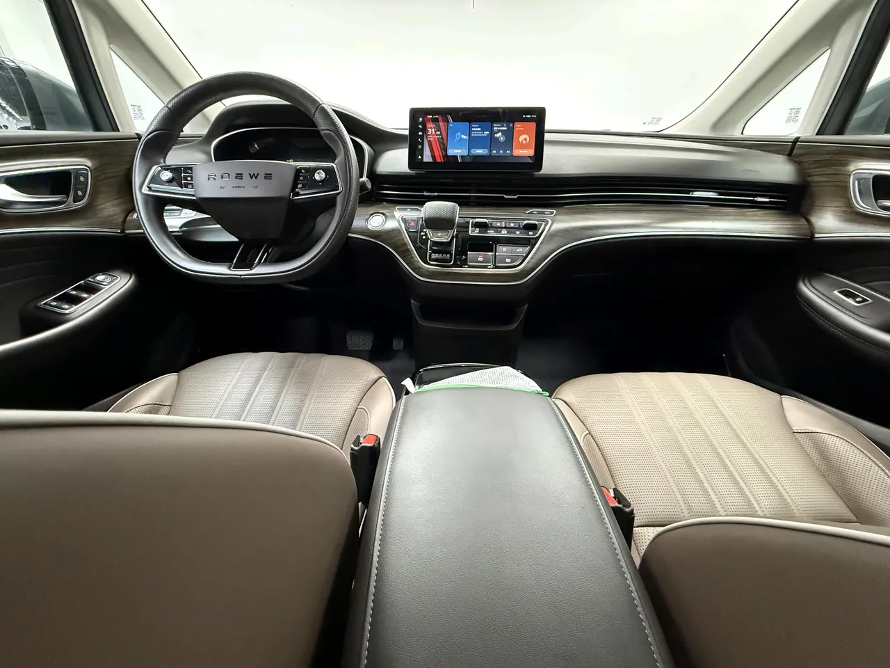 Roewe 2022 iMAX8 EV First Class Titanium Edition Automatic Gear 5