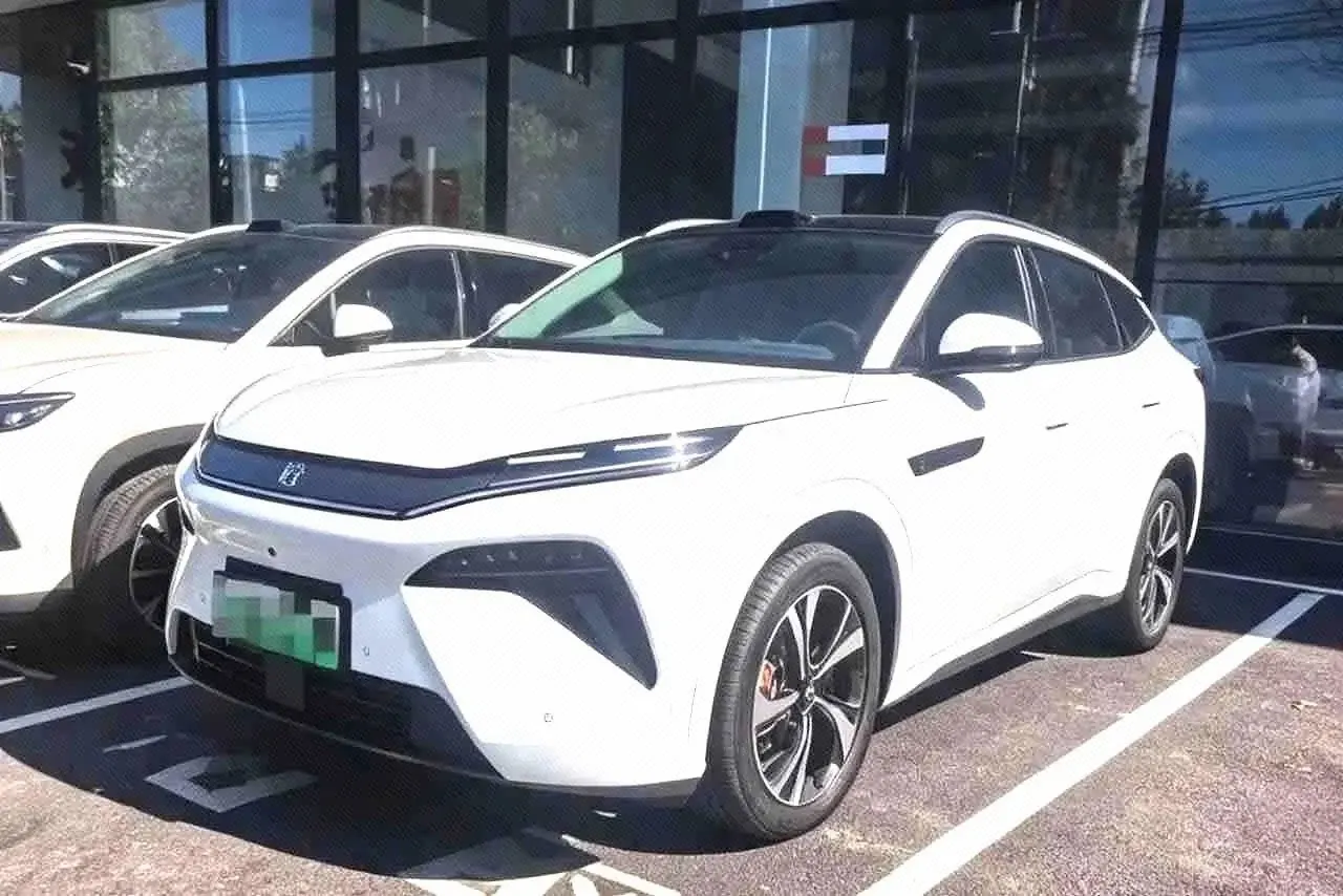 Open image lightbox: BYD 2025 Tang L DM 1.5T stepless 215KM laser Radar flagship automatic gear