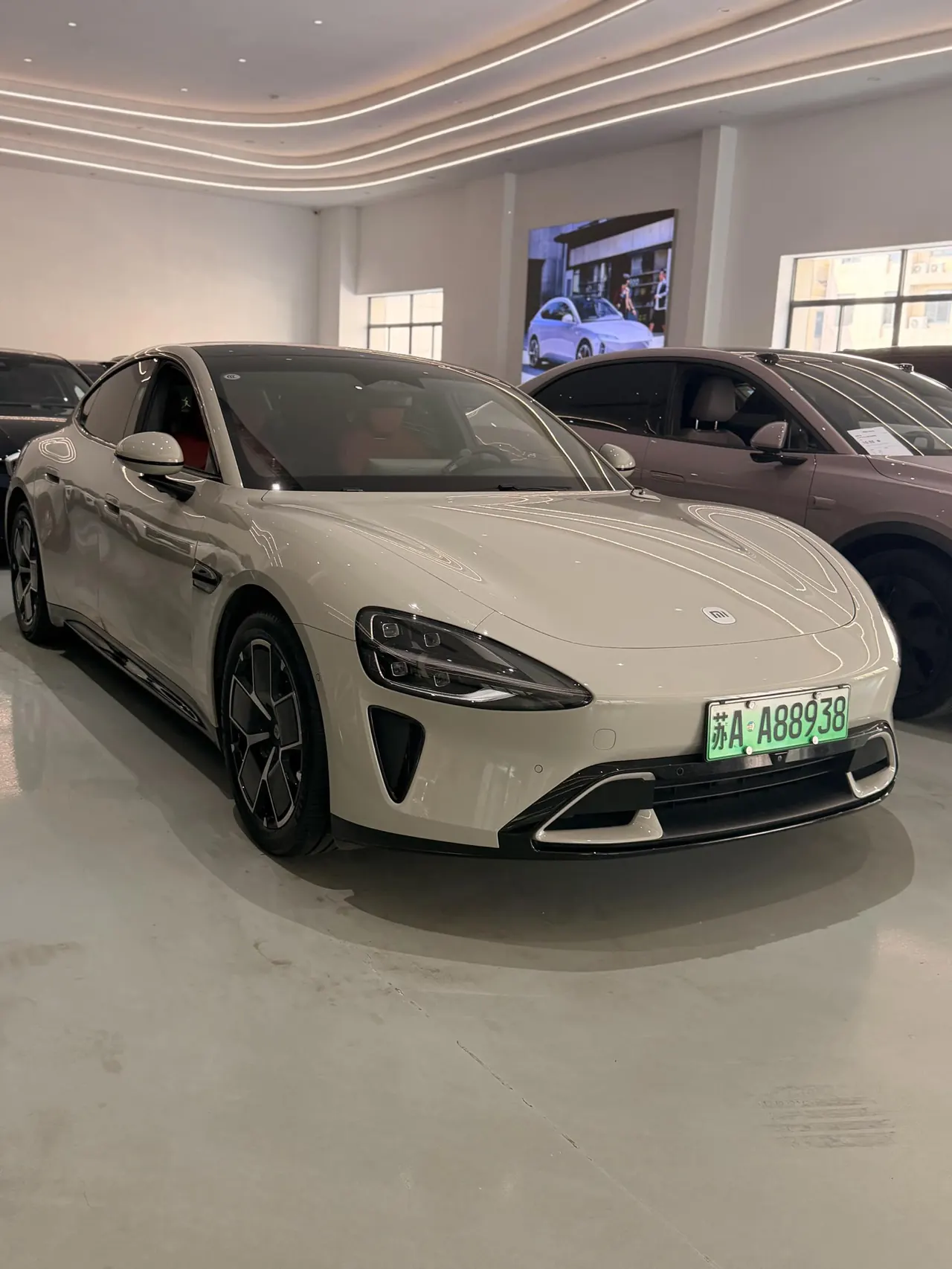 MI 2024 SU 7 700km Rear Drive Long Endurance Smart Driving Edition Automatic Gear 3