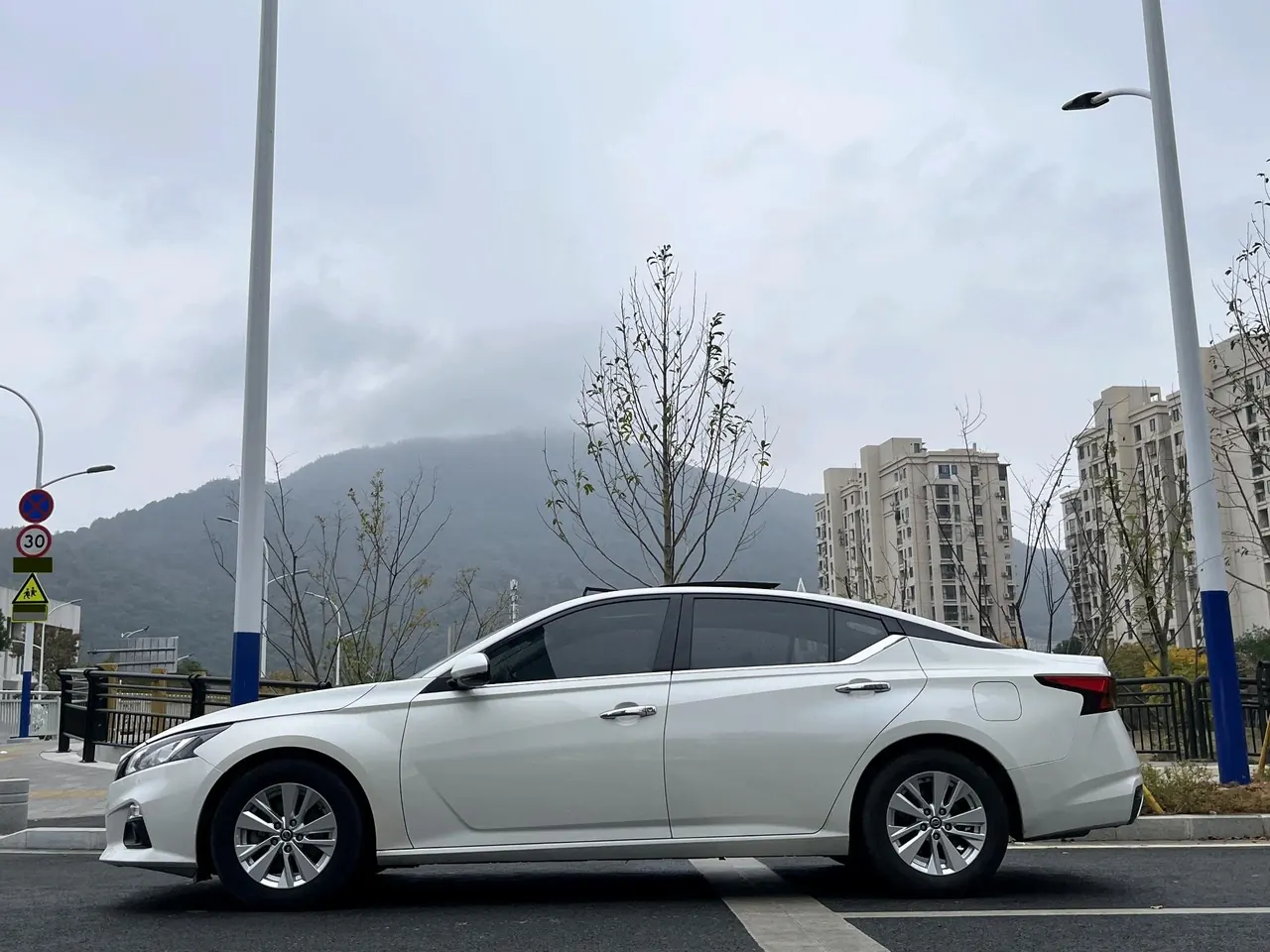 Nissan 2020 Teana 2.0 Stepless XL Comfort Edition (Modified) Automatic Gear 3