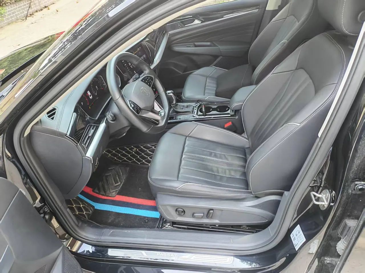 Volkswagen 2022 Passat 2.0TSI 330TSI Elite Edition Automatic 3