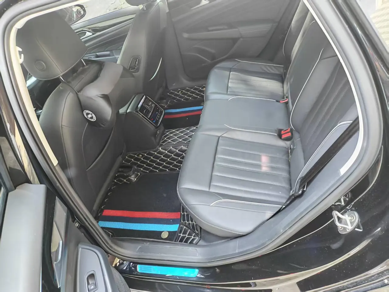 Volkswagen 2022 Passat 2.0TSI 330TSI Elite Edition Automatic 4