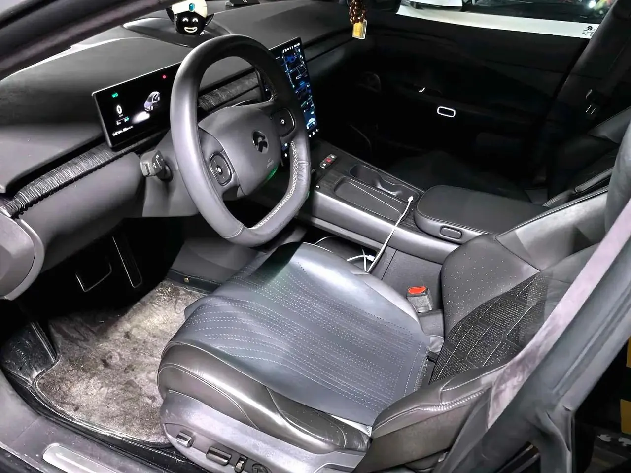 NIO 2021 ET 7 100kWh First Edition Automatic Gear 3