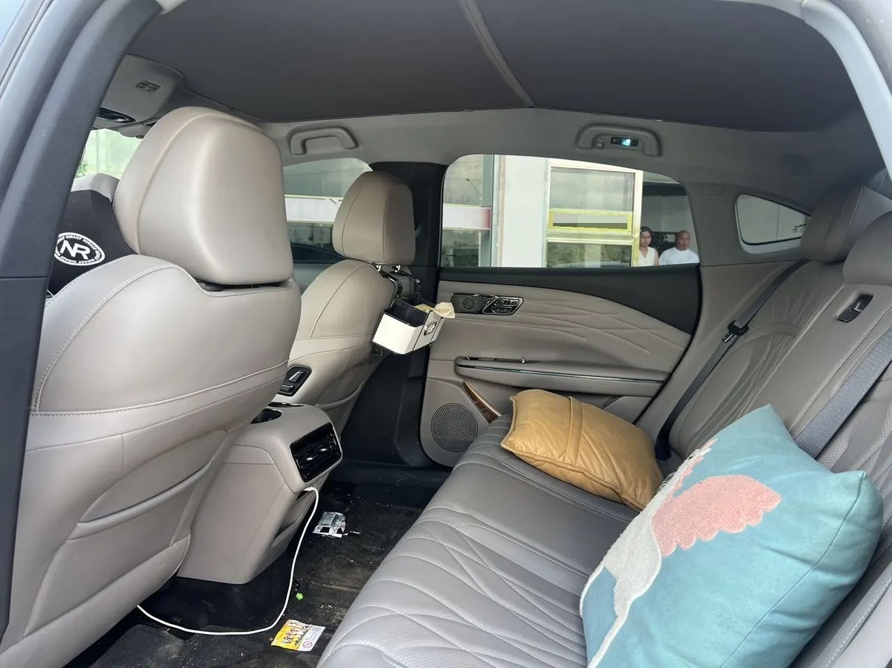 Geely Galaxy 2025 Xingyao 8 EM-i 1.5 130km Premium Edition Automatic Gear 4