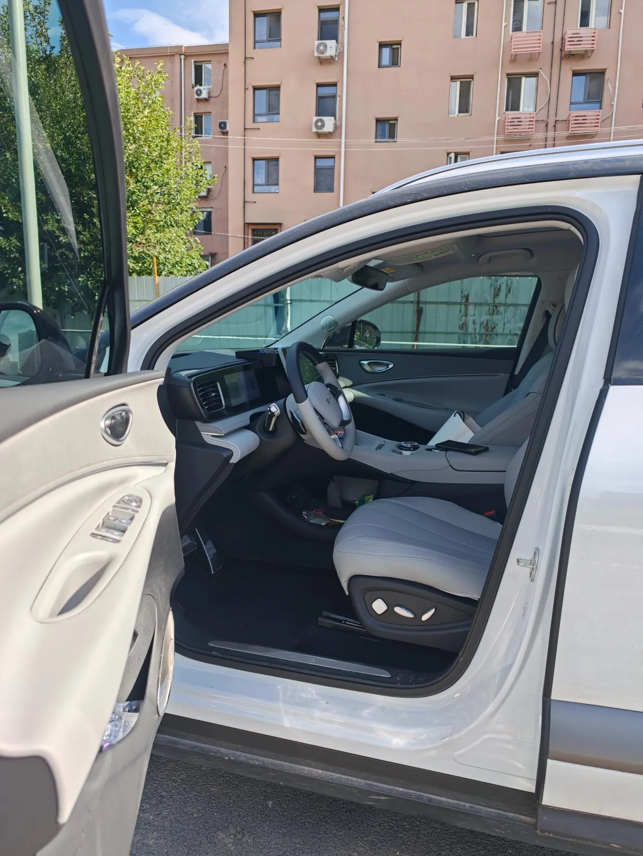 BYD 2026 Sea Lion 06 EV 605 Flagship Automatic Gear 3