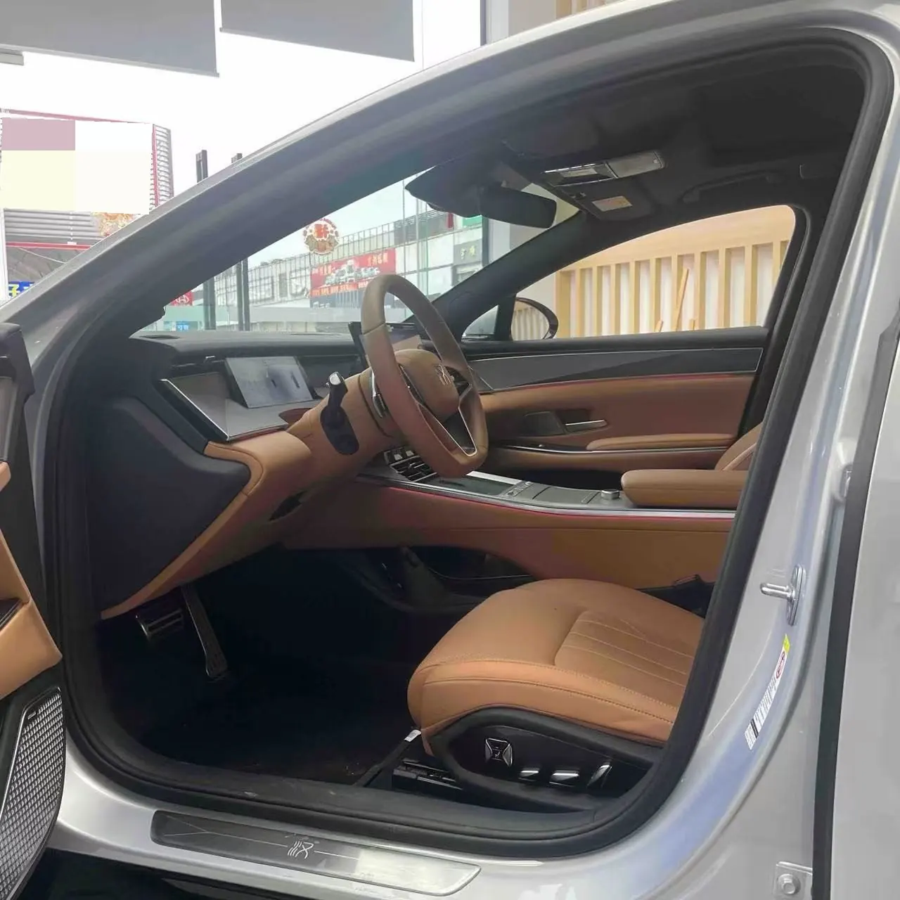 BYD 2025 Han L EV four-wheel drive laser Radar flagship automatic gear 2