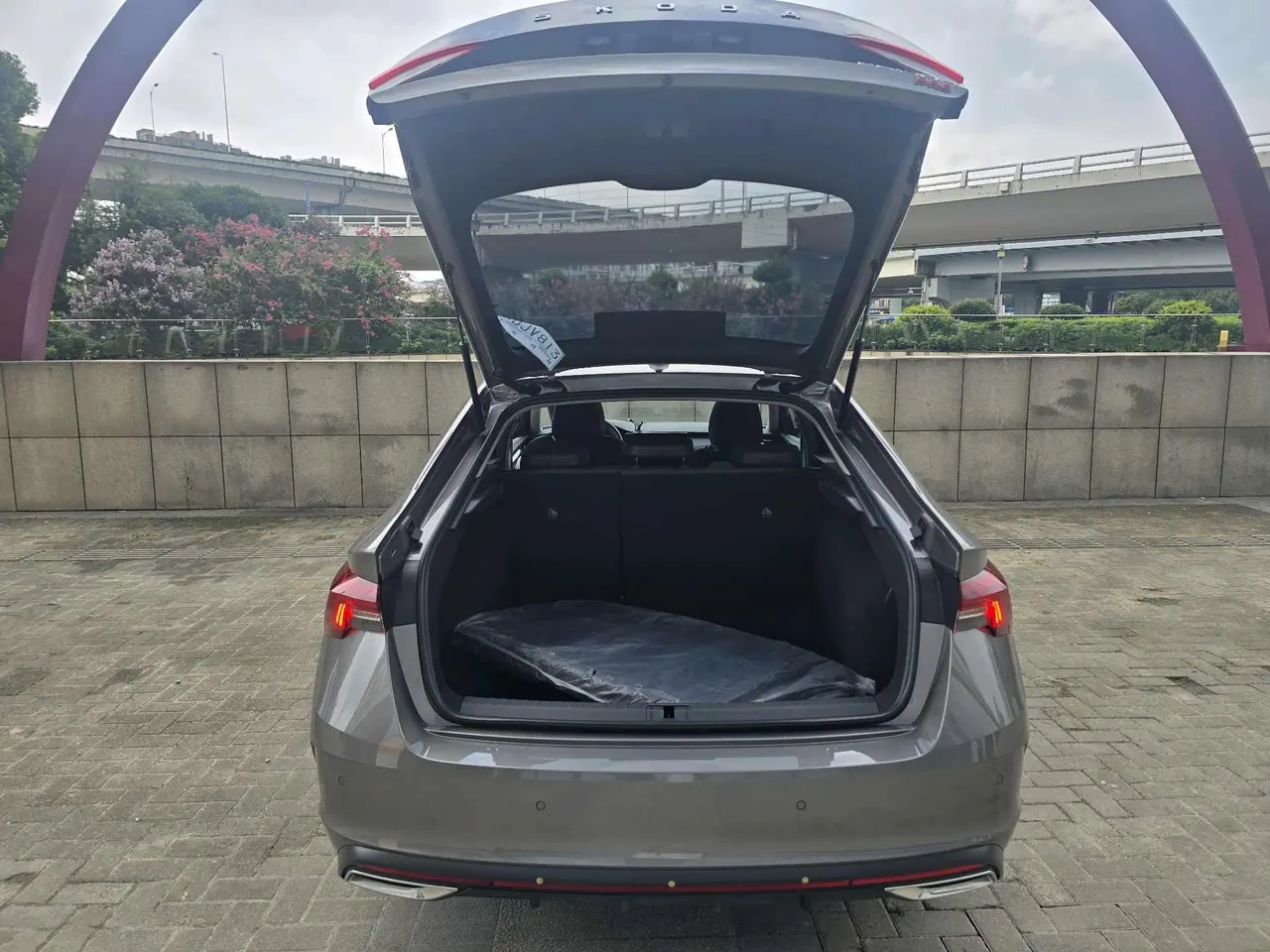 Skoda 2022 Ming Rui PRO 1.4TSI TSI280 Luxury Edition Automatic Gear 9