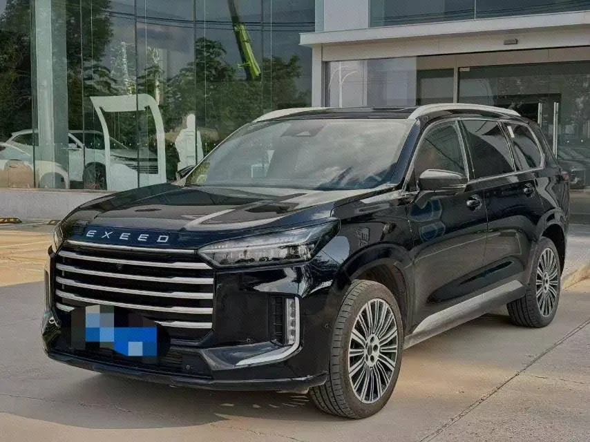 Xingtu 2026 Lanyue 2.0T 400T Four-wheel Drive Flying Fish Edition 6-seat Automatic Gear - View 1