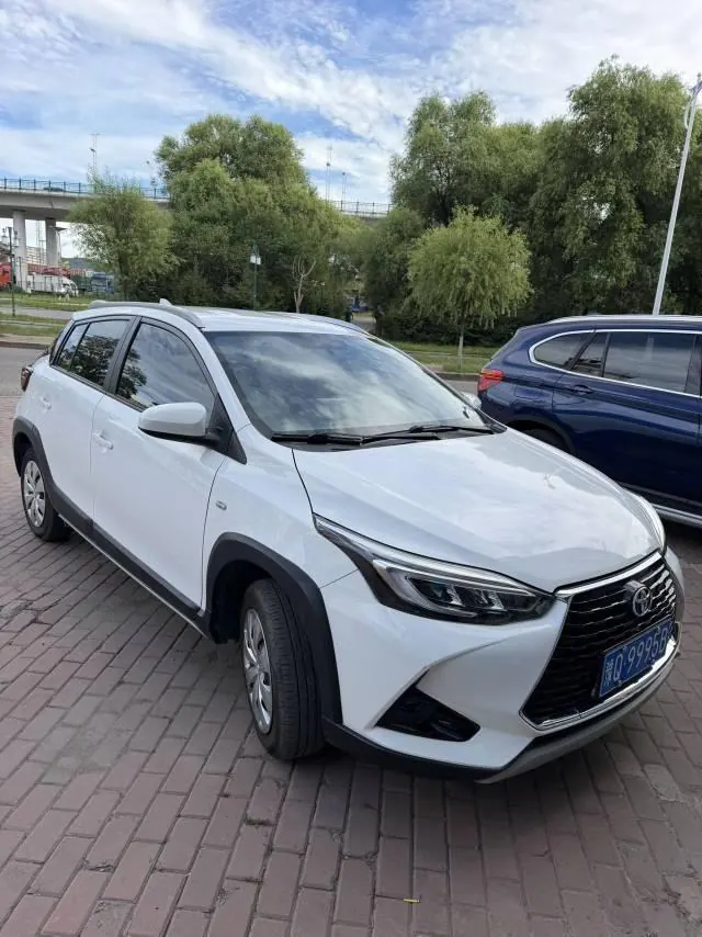 Toyota yaris 2022 YARiS L Zhixuan X 1.5 Stepless Leading PLUS Edition Automatic Gear 3