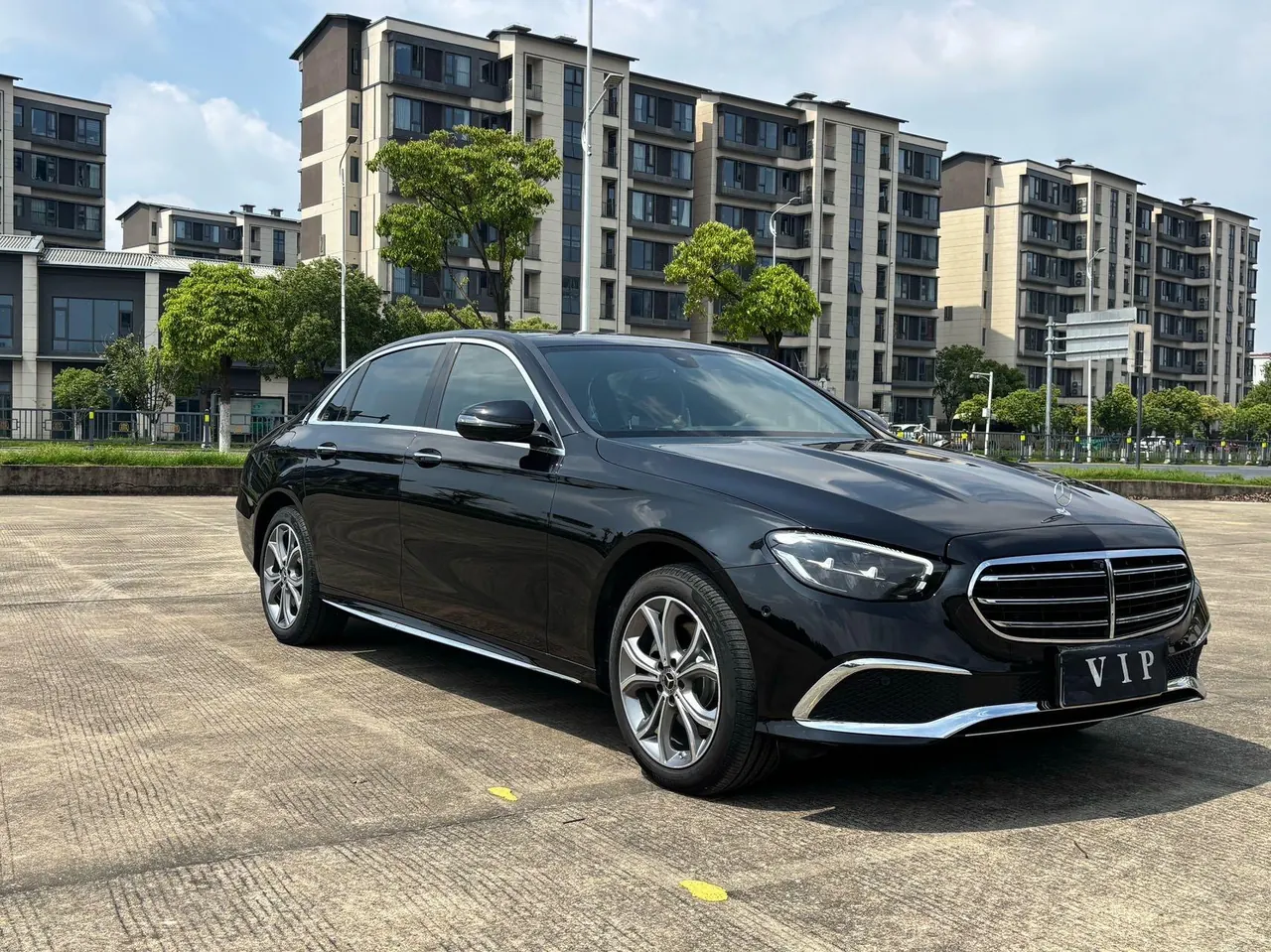 Mercedes Benz E Class 2021 E 300 L 2.0T Sports Luxury Automatic Gear 3