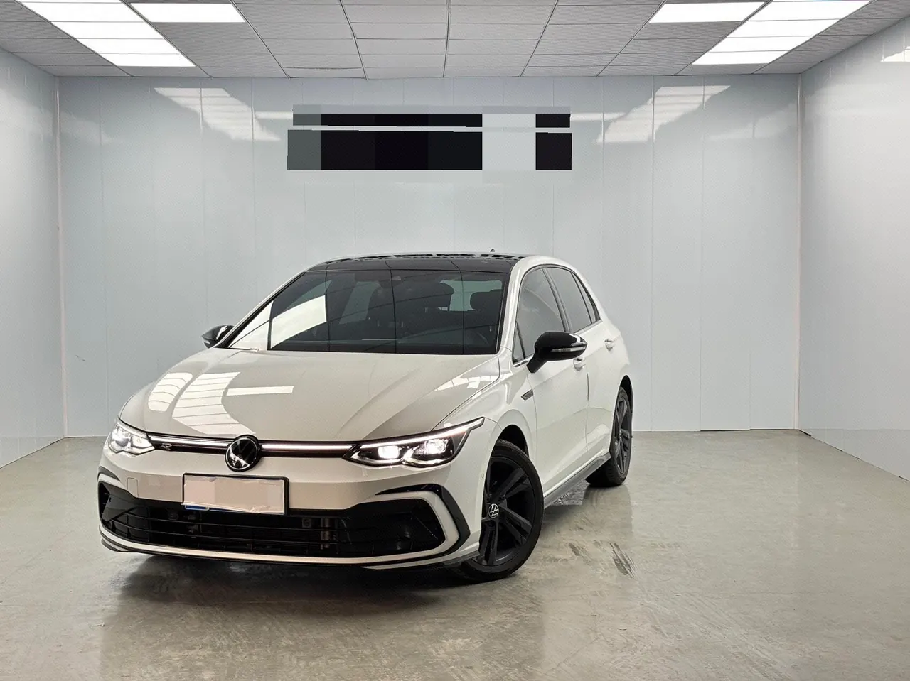 Open image lightbox: Volkswagen 2021 Golf 8 PRO 1.4TSI 280TSI Automatic