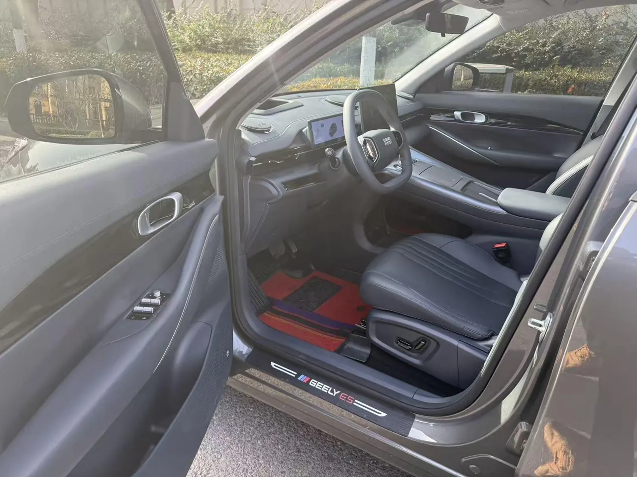 Geely Galaxy 2026 E 5 610km Discovery Edition Automatic Gear 8