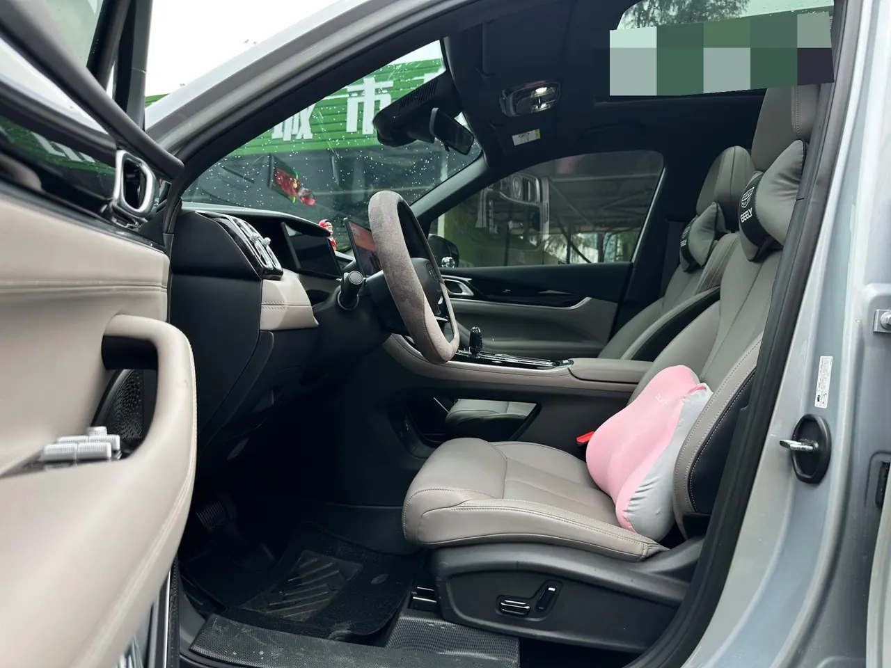 Geely 2025 Boyue L 1.5TD Start Automatic Gear 10