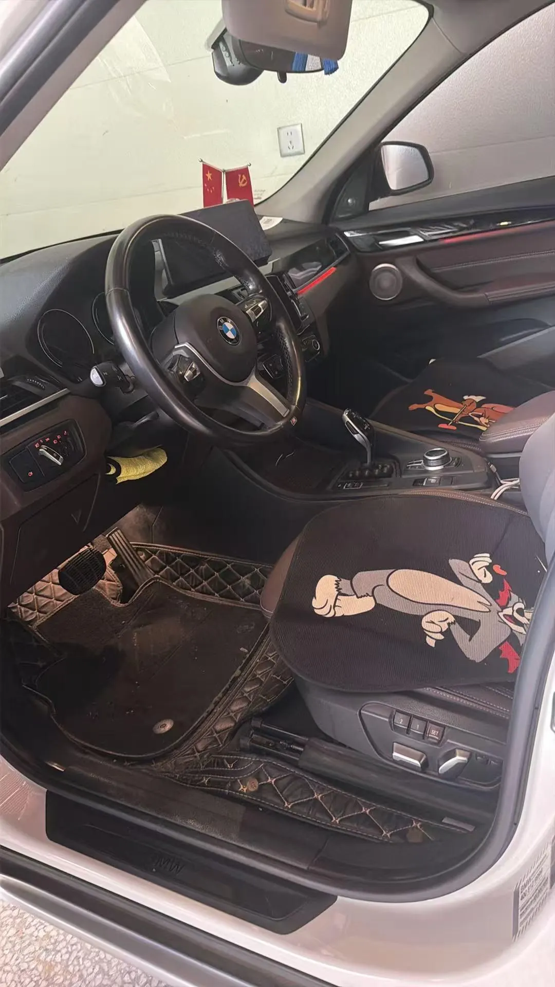 BMW 2021 X1 sDrive25Li 2.0T Leading Automatic Gear 2