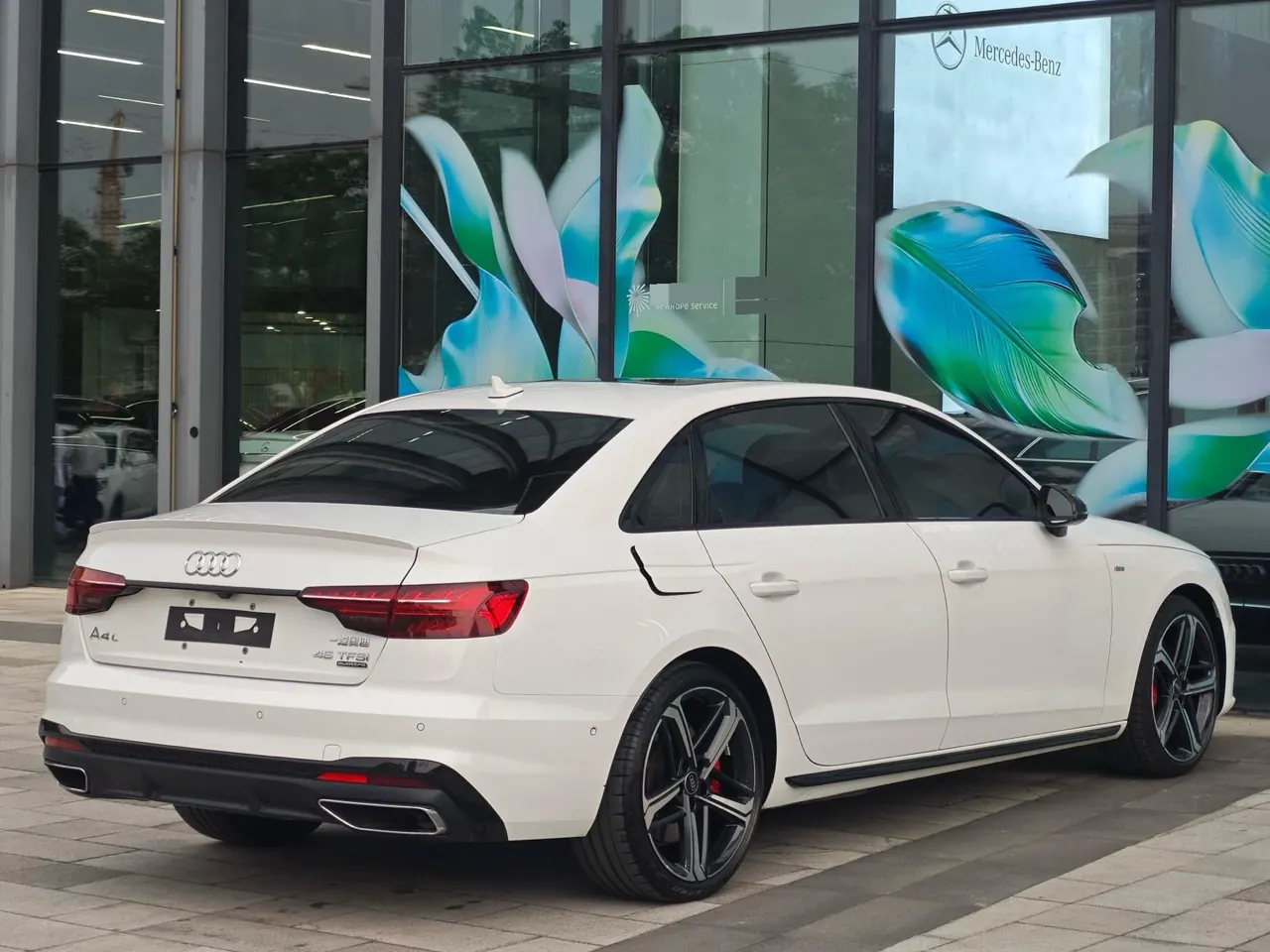 Audi 2022 A4L 2.0TFSI 45TFSI Quattro Selected Dynamic Automatic 6