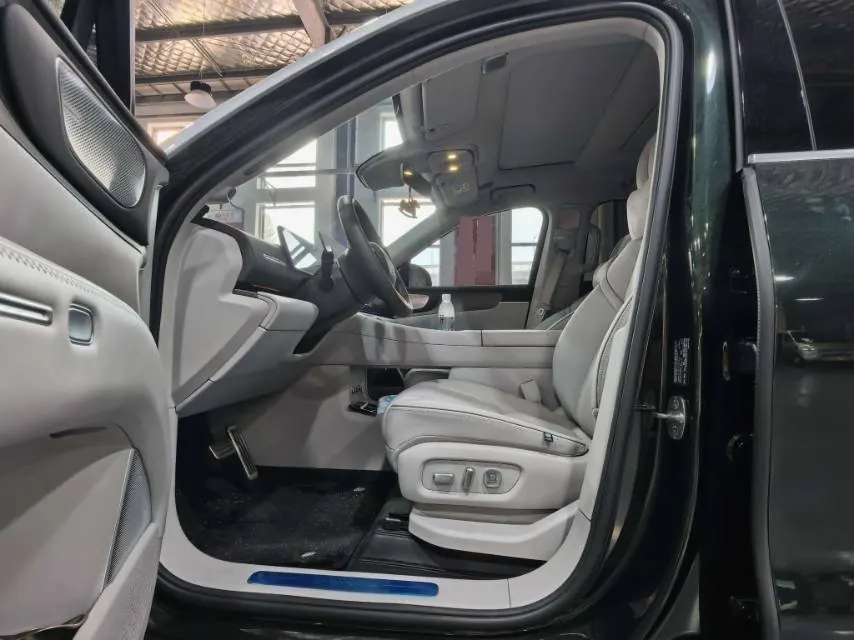 Leapmotor 2026 D 19 500 Zhizun Edition 6-seat Automatic Gear 8