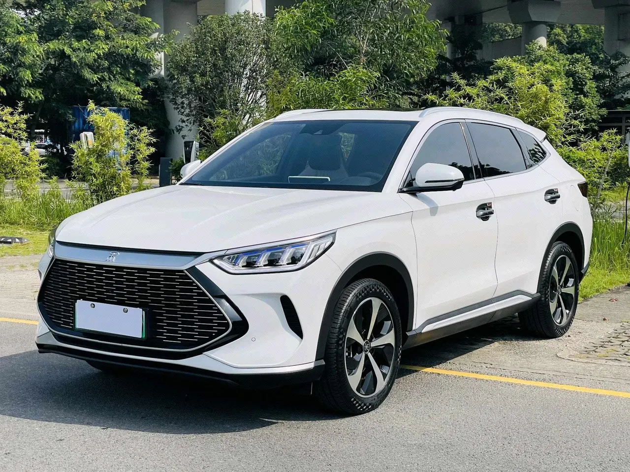 Open image lightbox: BYD Song PLUS New Energy 2022 Song PLUS DM-i 1.5 Stepless 110KM Flagship PLUS 5G Edition Automatic Gear