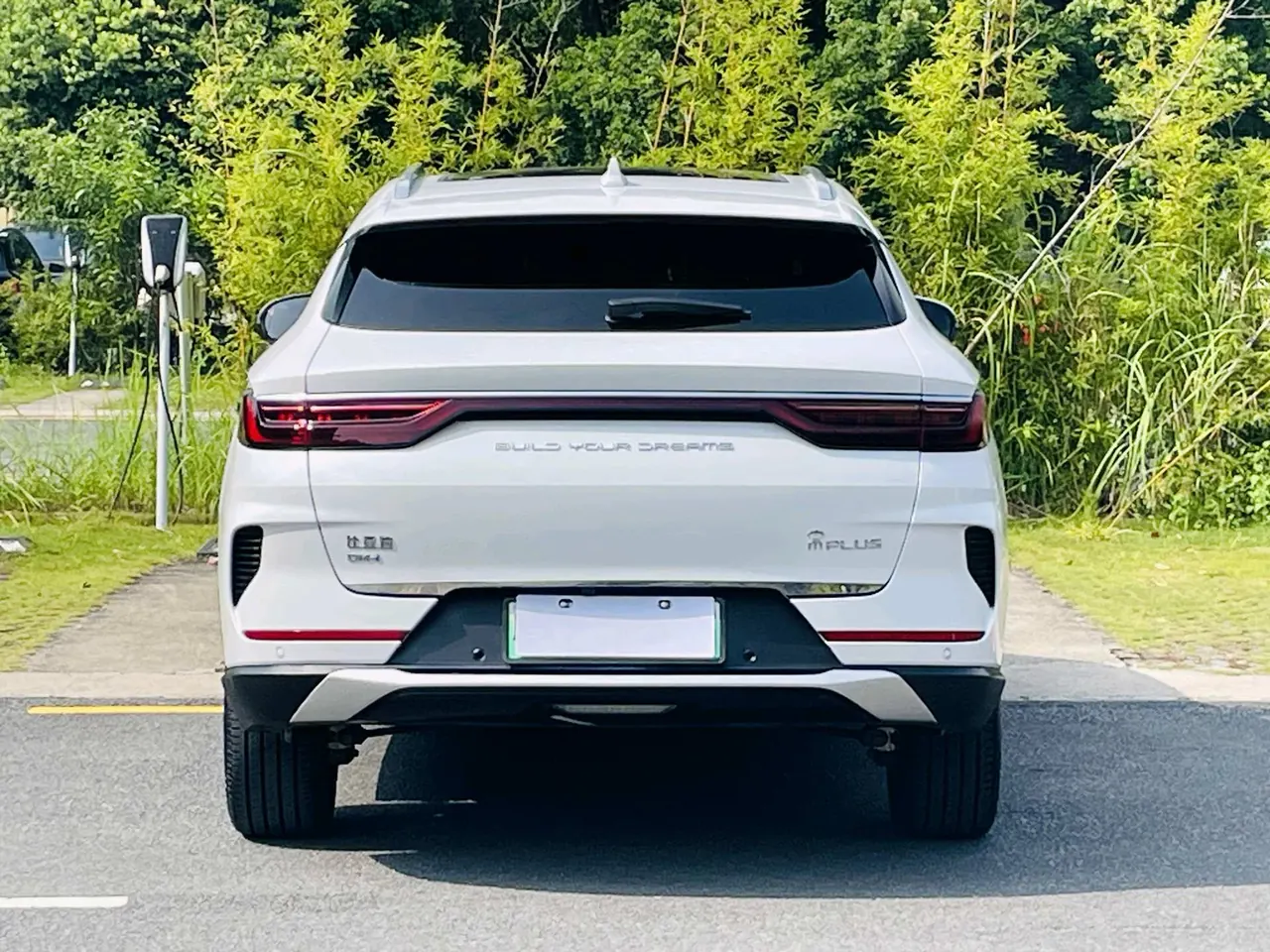 BYD Song PLUS New Energy 2022 Song PLUS DM-i 1.5 Stepless 110KM Flagship PLUS 5G Edition Automatic Gear 5