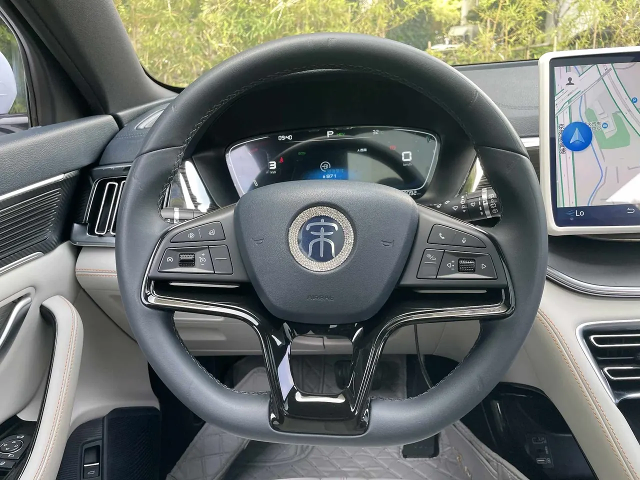 BYD Song PLUS New Energy 2022 Song PLUS DM-i 1.5 Stepless 110KM Flagship PLUS 5G Edition Automatic Gear 6