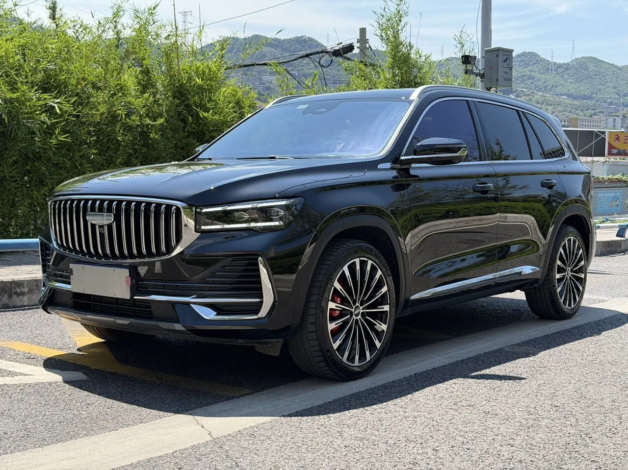 打开图片灯箱:Geely 2025 XingyueL (Monjaro) 2.0TD Oriental Yao Star-Gazing Edition Automatic Transmission