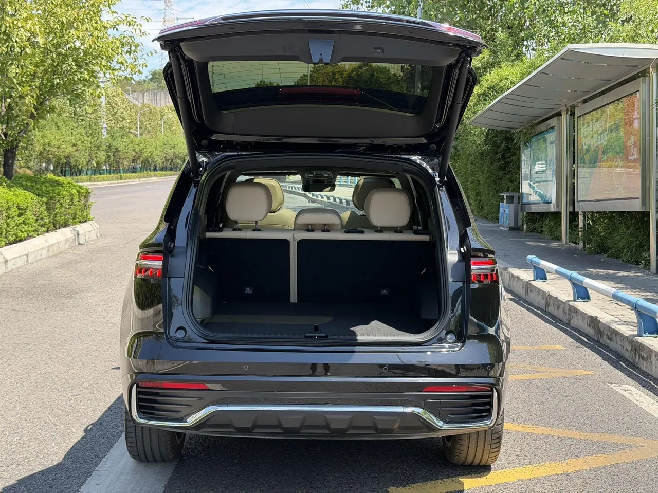 Geely 2025 XingyueL (Monjaro) 2.0TD Oriental Yao Star-Gazing Edition Automatic Transmission 21
