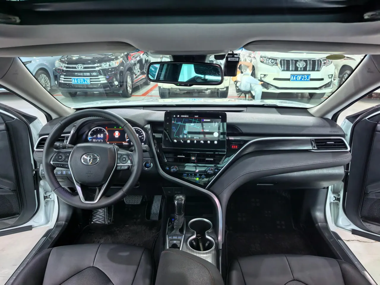 Toyota 2021 Camry 2.5G Deluxe Edition Automatic Gear 5