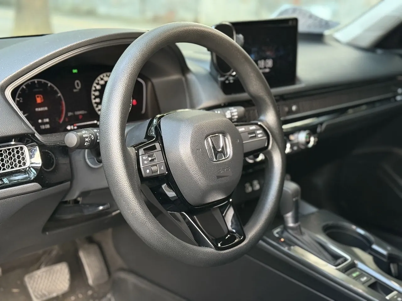 Honda 2023 Civic Hatchback 1.5T Stepless 240TURBO Extreme Jump Automatic Gear 4