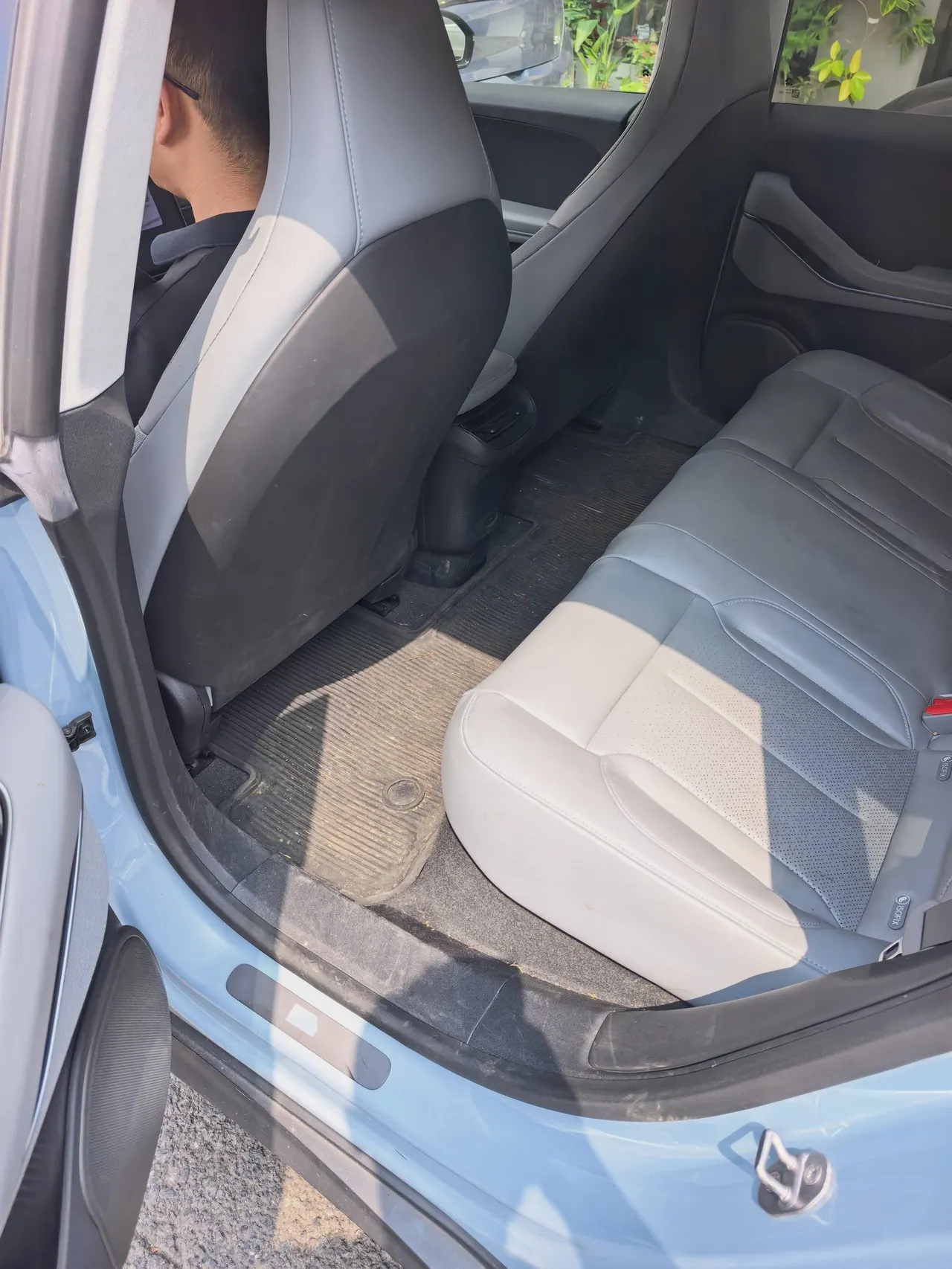 NIO 2022 ET5 75kWh automatic gear 3