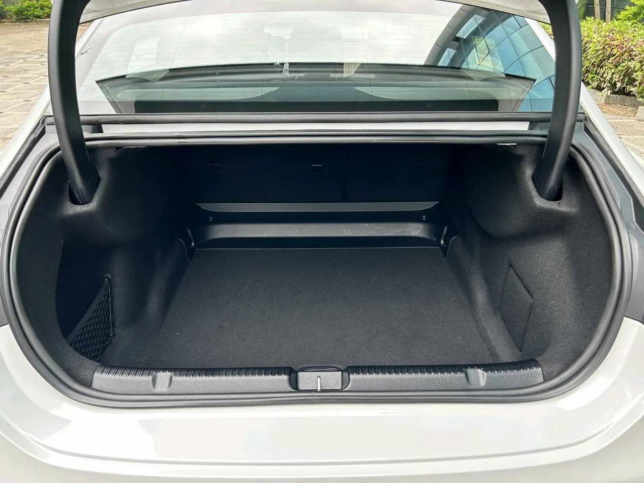Mercedes Benz 2022 EQE 350 EQE 350 Pioneer Edition Automatic 16