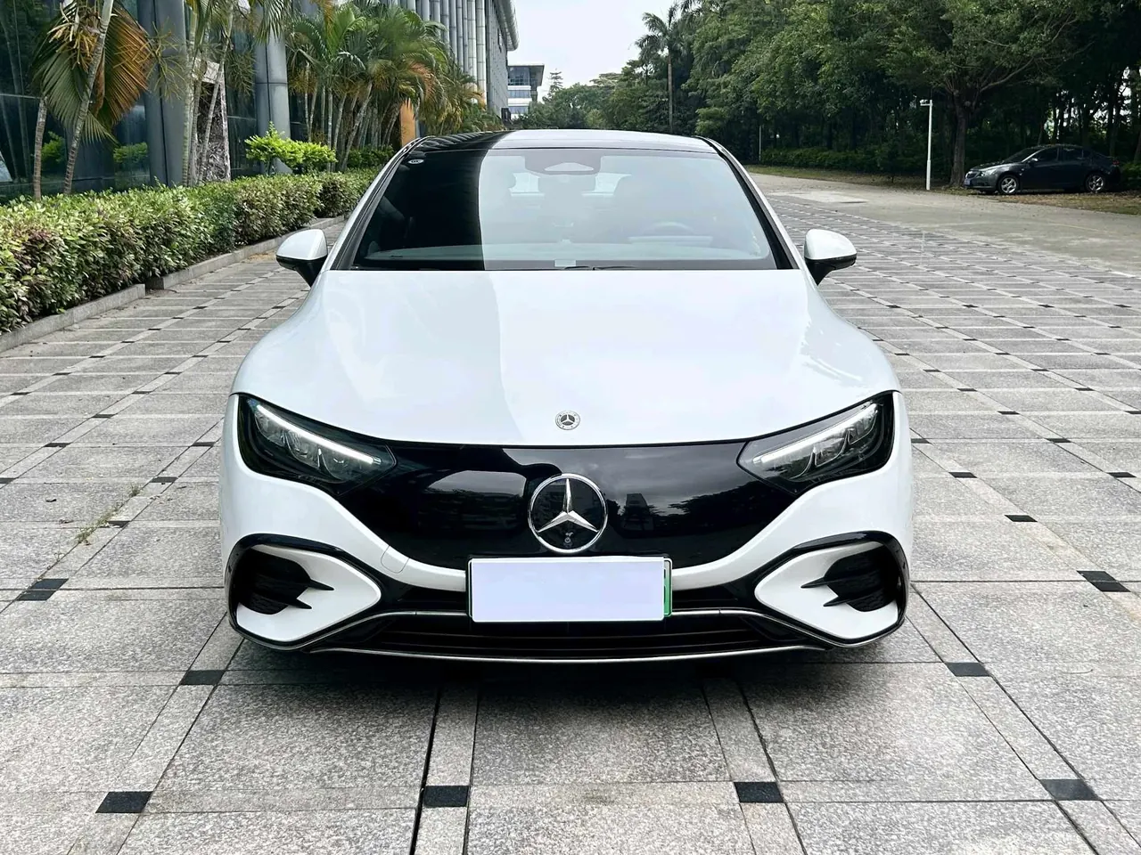 Mercedes Benz 2022 EQE 350 EQE 350 Pioneer Edition Automatic 2