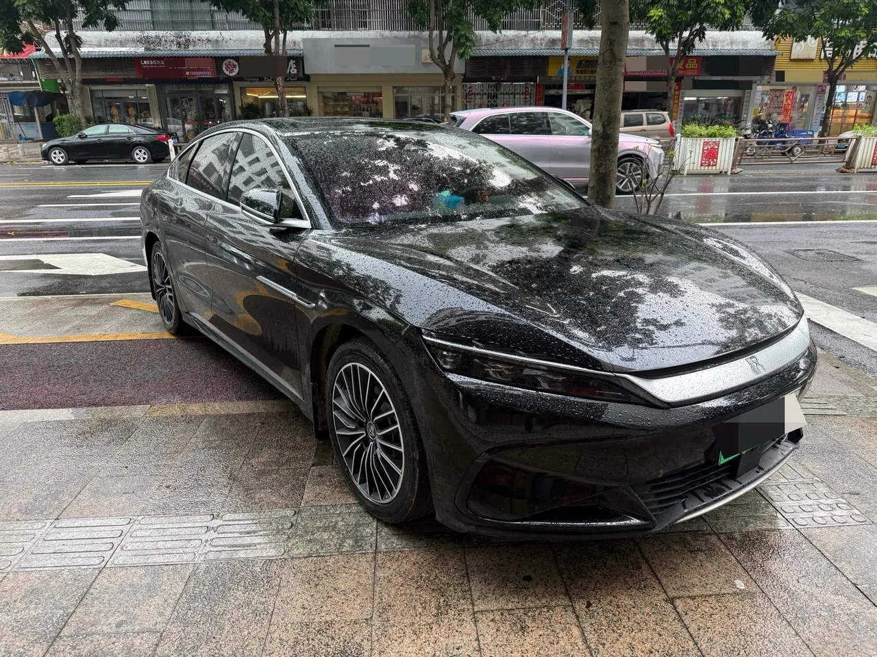 BYD 2023 Han EV 506KM Champion Edition Precursor Honorable Automatic Gear 2