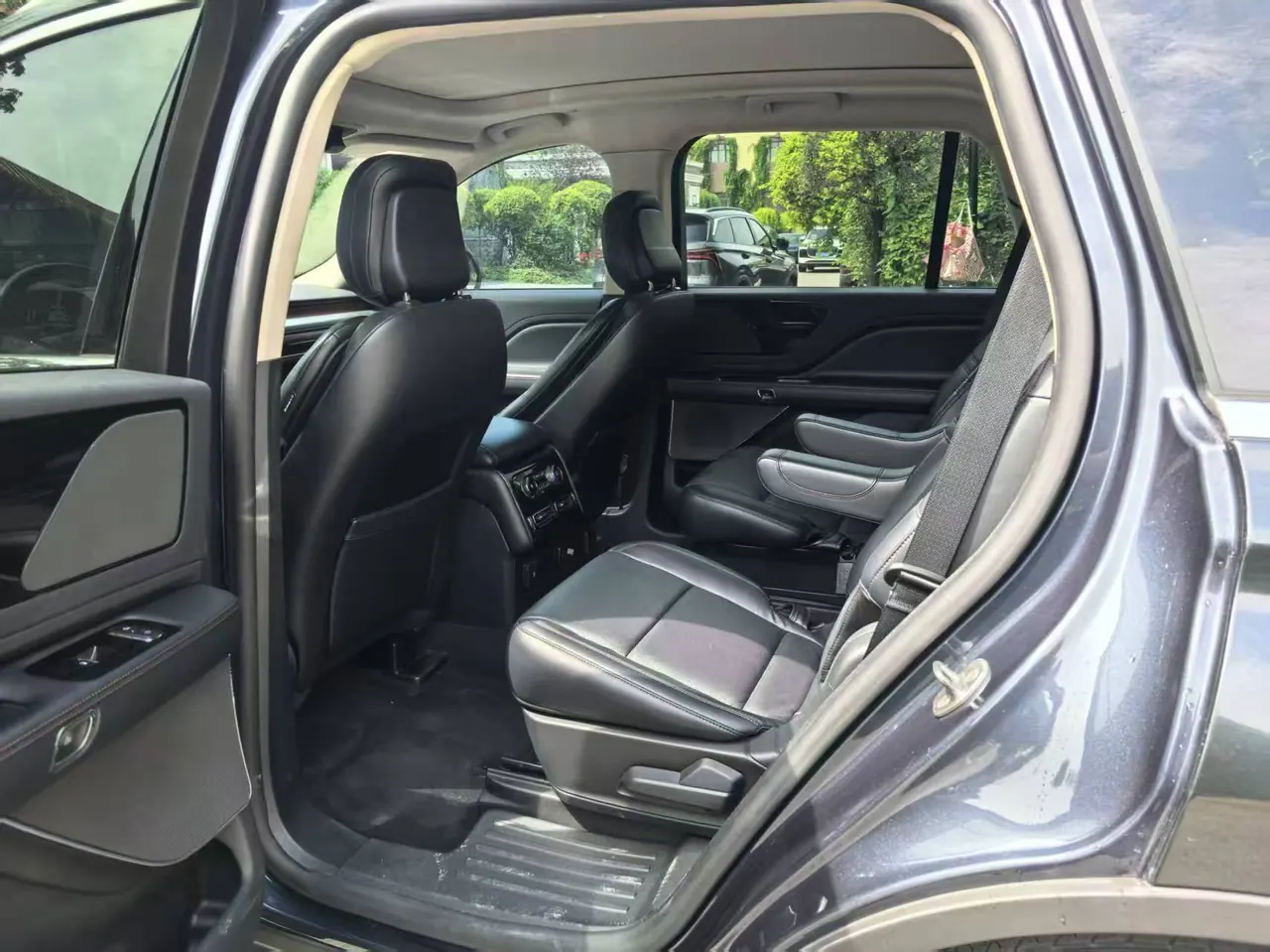 Lincoln 2021 Aviator 3.0T V6 4-wheel Drive Premium Edition Automatic Gear 8