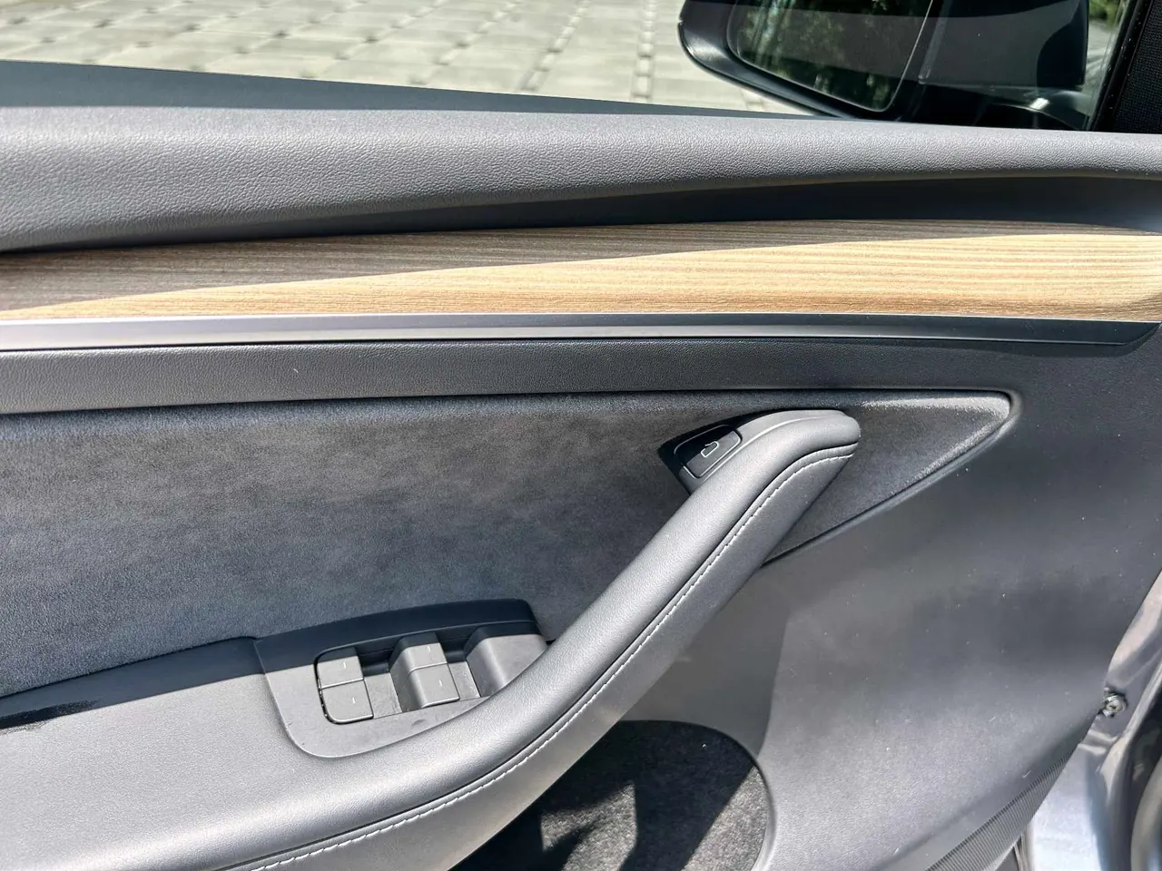 Tesla 2022 Model Y rear-wheel drive version automatic transmission 11