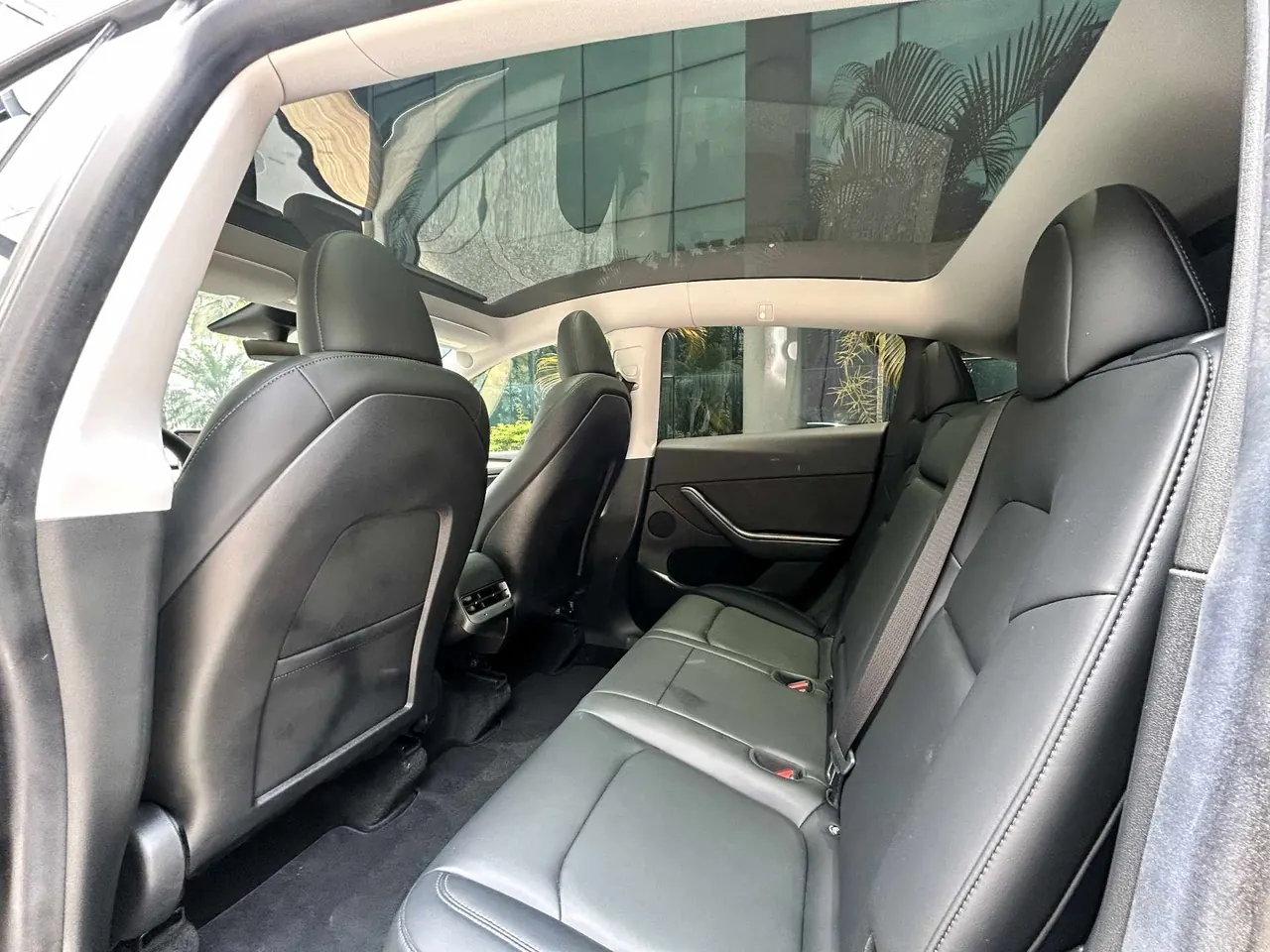 Tesla 2022 Model Y rear-wheel drive version automatic transmission 13
