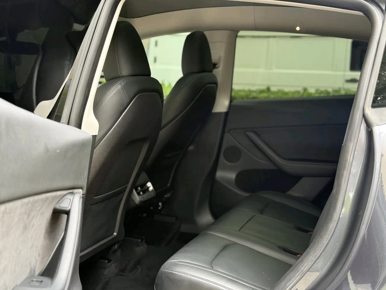 Tesla 2022 Model Y long endurance all-wheel drive version automatic transmission 5