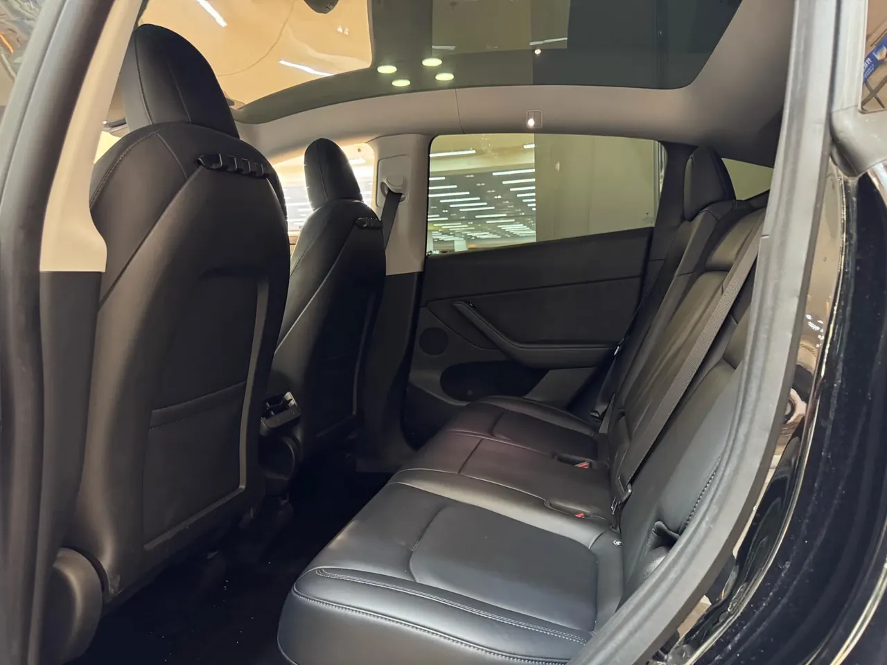 Tesla 2022 Model Y rear-wheel drive version automatic transmission 4