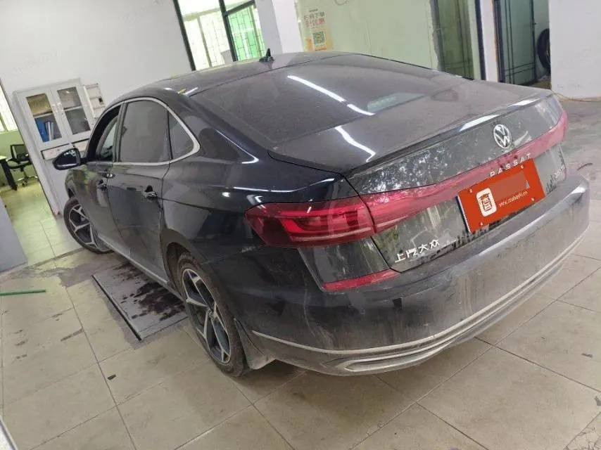 Volkswagen 2025 Passat 2.0TSI 380TSI Subut Longteng Edition Automatic Gear 3