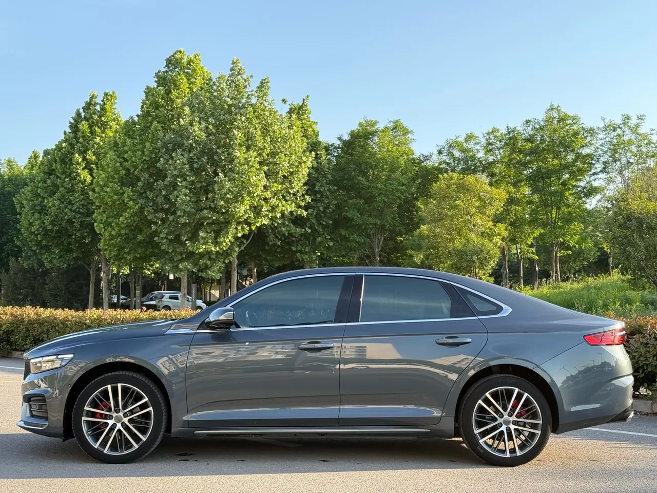 Geely 2021 xingrui 2.0T distinguished model (modified) automatic gear 4