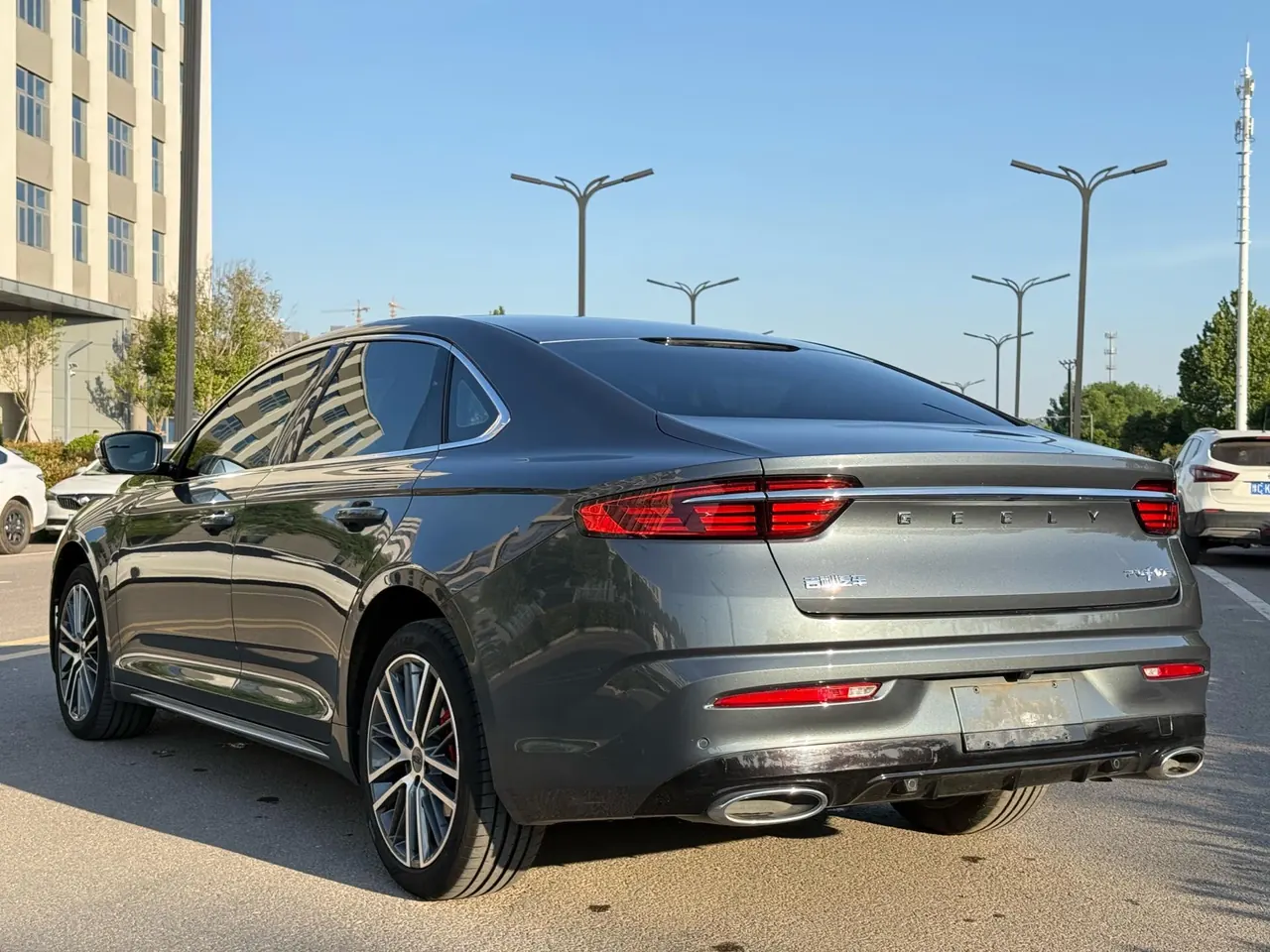 Geely 2021 xingrui 2.0T distinguished model (modified) automatic gear 5